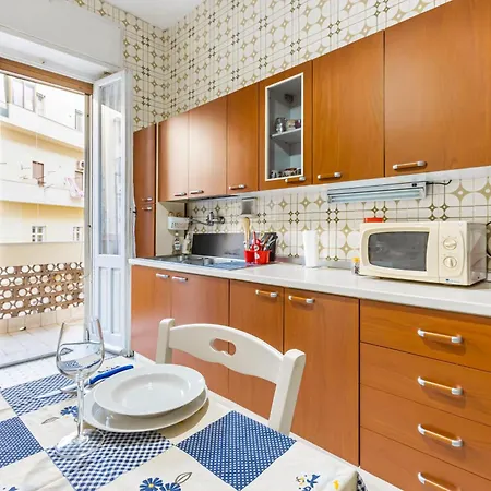 Cagliari - Central & Roomy Apartment With Balcony! Exterior foto