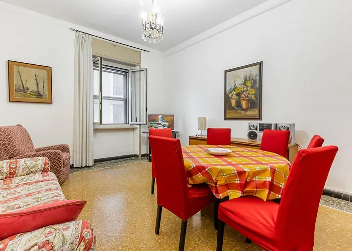 Cagliari - Central & Roomy Apartment With Balcony!